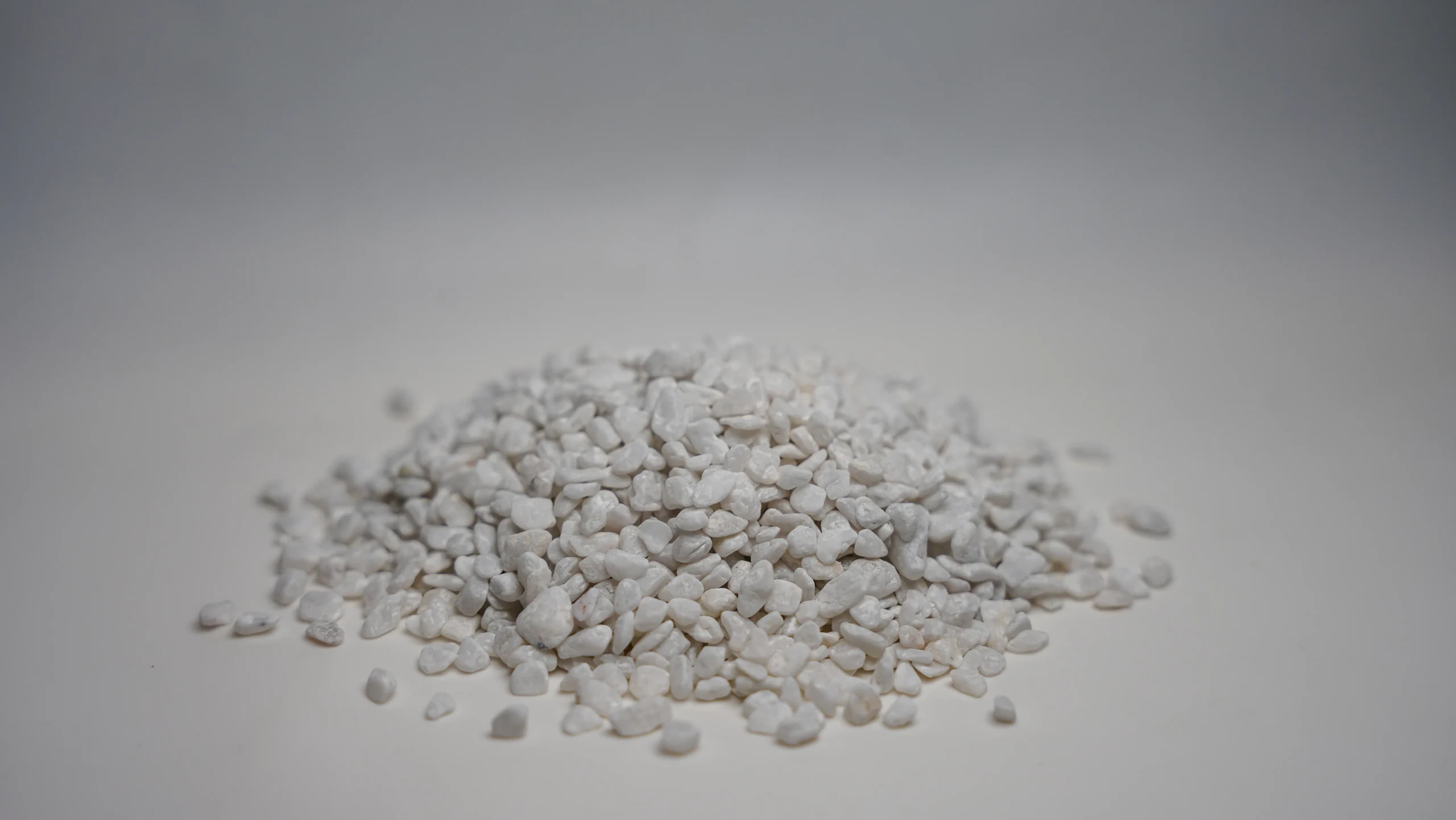 a pile of small white rocks